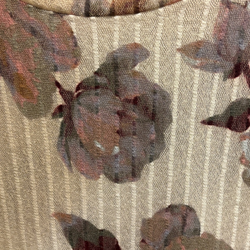 Rachel Floral Cream Long-Sleeve Ribbed Tee - Picture 8 of 8